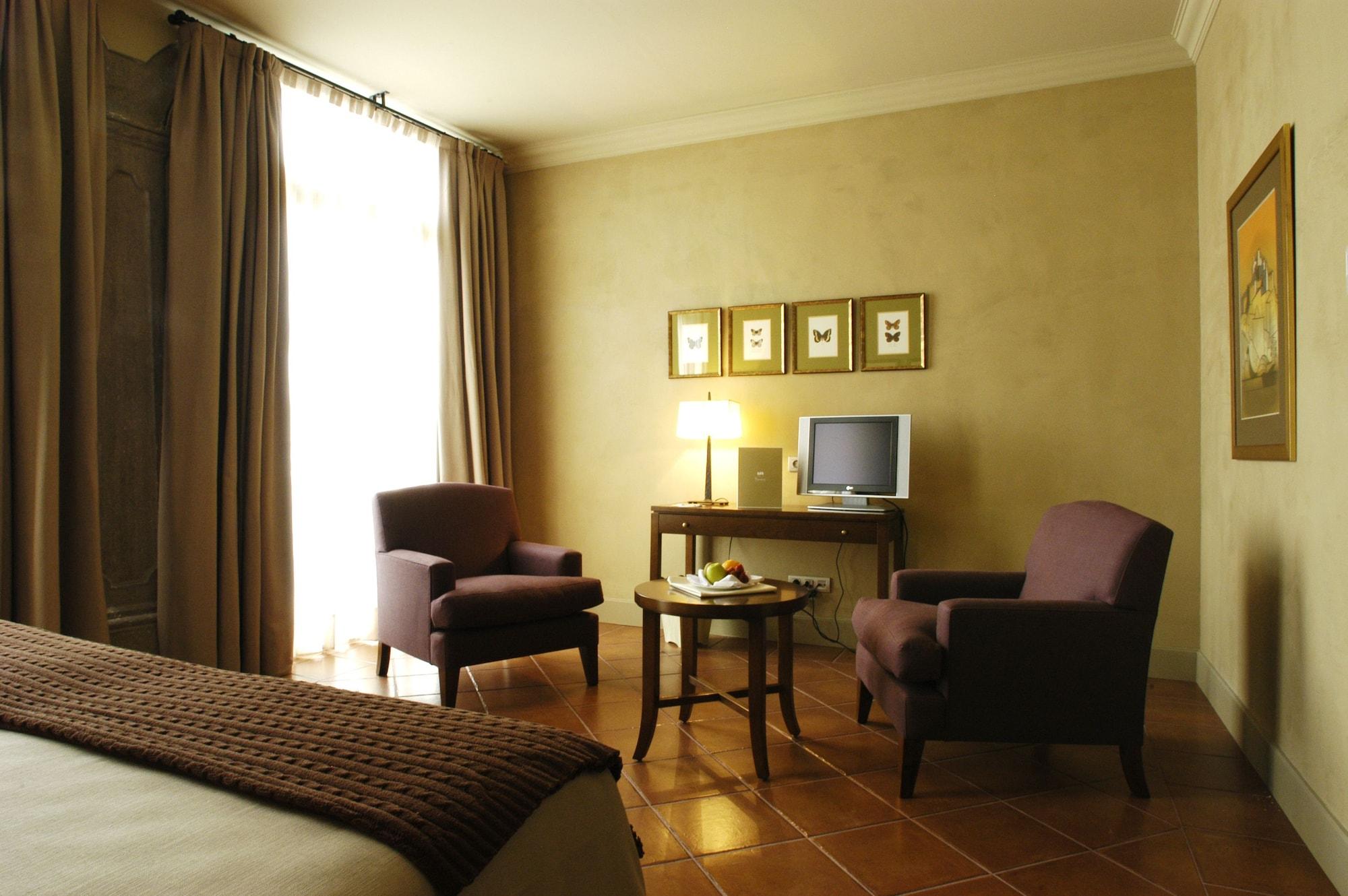 Bremon Boutique Hotel By Duquessa Hotel Collection Cardona Eksteriør bilde